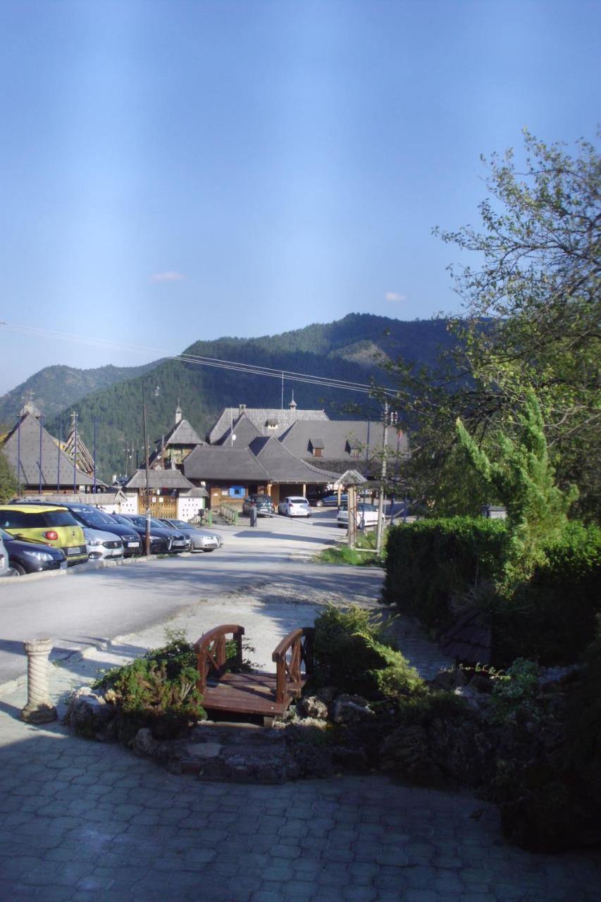 Tri Bagrema Km Apartment Mokra Gora Exterior photo